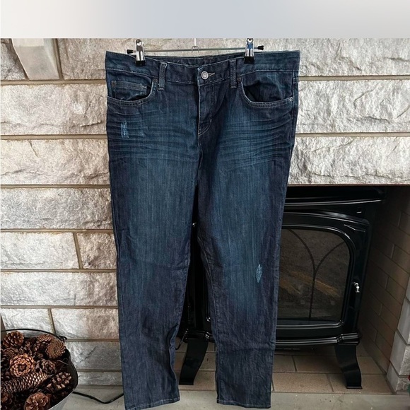 Calvin Klein Slim Fit Jeans Destructed Denim Mid Rise Dark Wash Women's S 29/8 - Picture 1 of 8